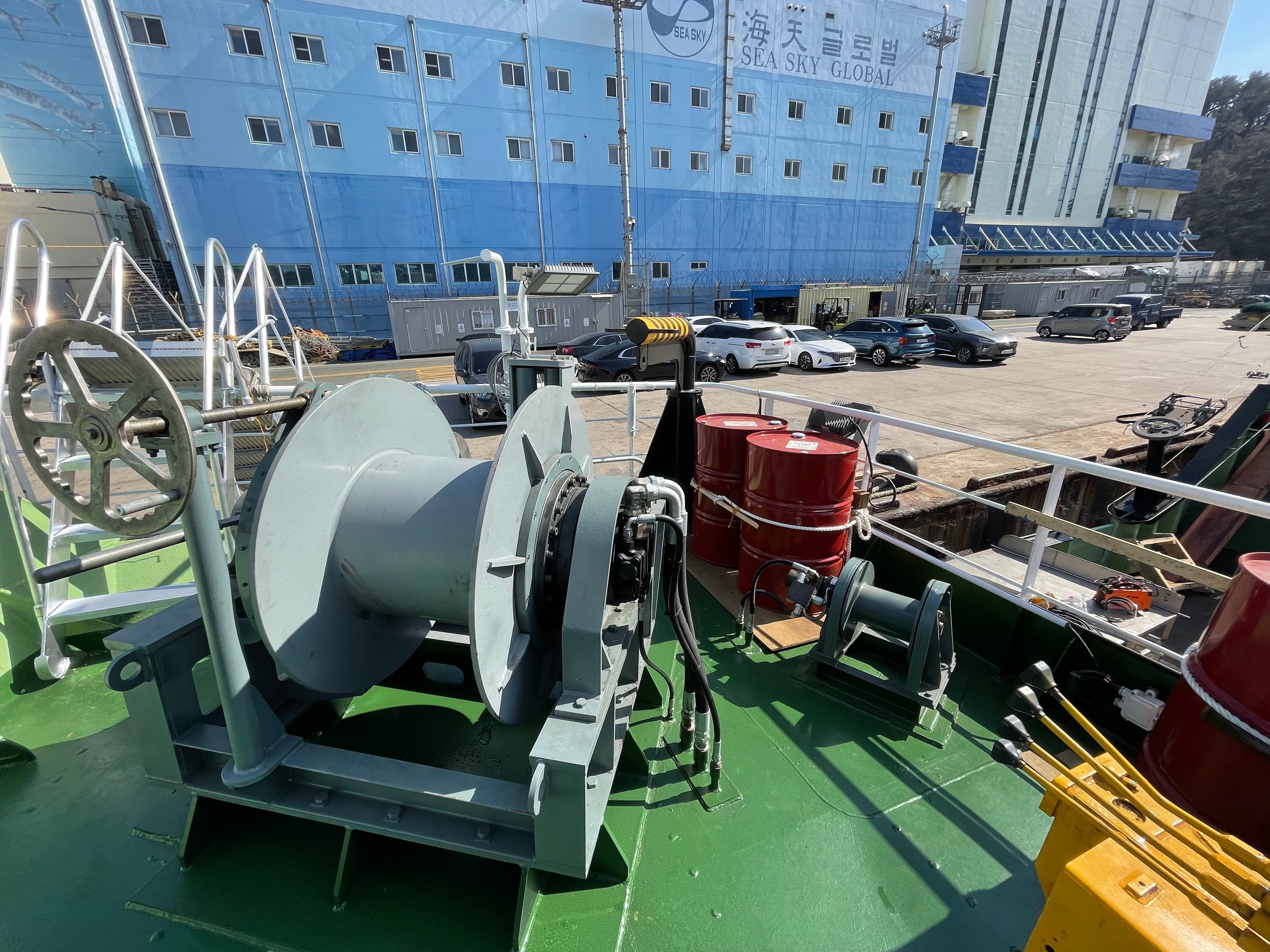 Deck Machinery
